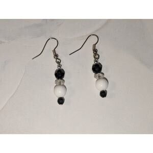 Cute Vintage 1980s Silver-Tone Black & White Beaded Dangle Earrings w/ Ear Wires